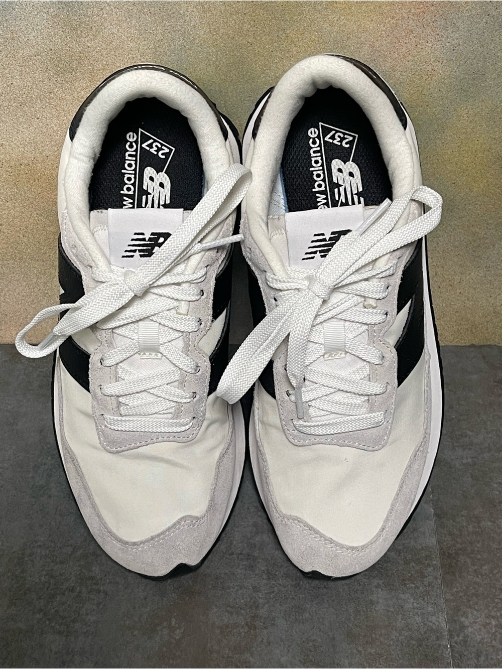 New Balance 237 Women's Sneakers White/Grey/Black Size 8.5B - Picture 8 of 16